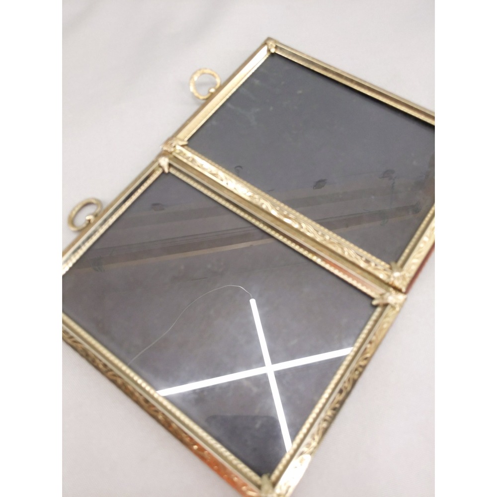 Vintage Picture Frame Set Gold Ornate Scroll Metal Easel Back 5x7 Pair - Picture 6 of 10